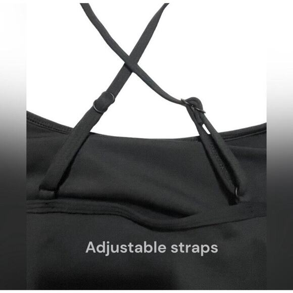 Nwt We Wore What Cropped Black Sleeveless Shirt With Shelf Bra Tank Size Medium - Picture 6 of 14